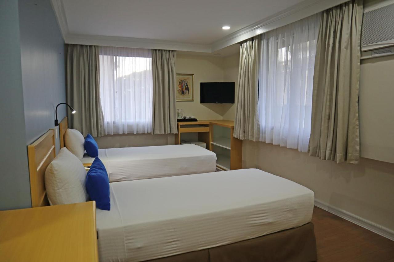 Fersal Hotel Malakas, קואזון סיטי מראה חיצוני תמונה