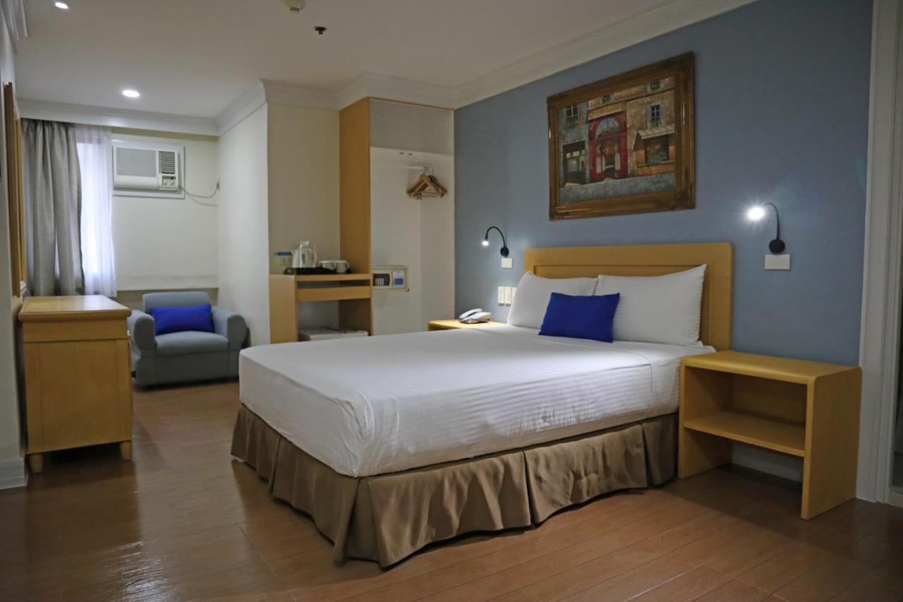 Fersal Hotel Malakas, קואזון סיטי מראה חיצוני תמונה