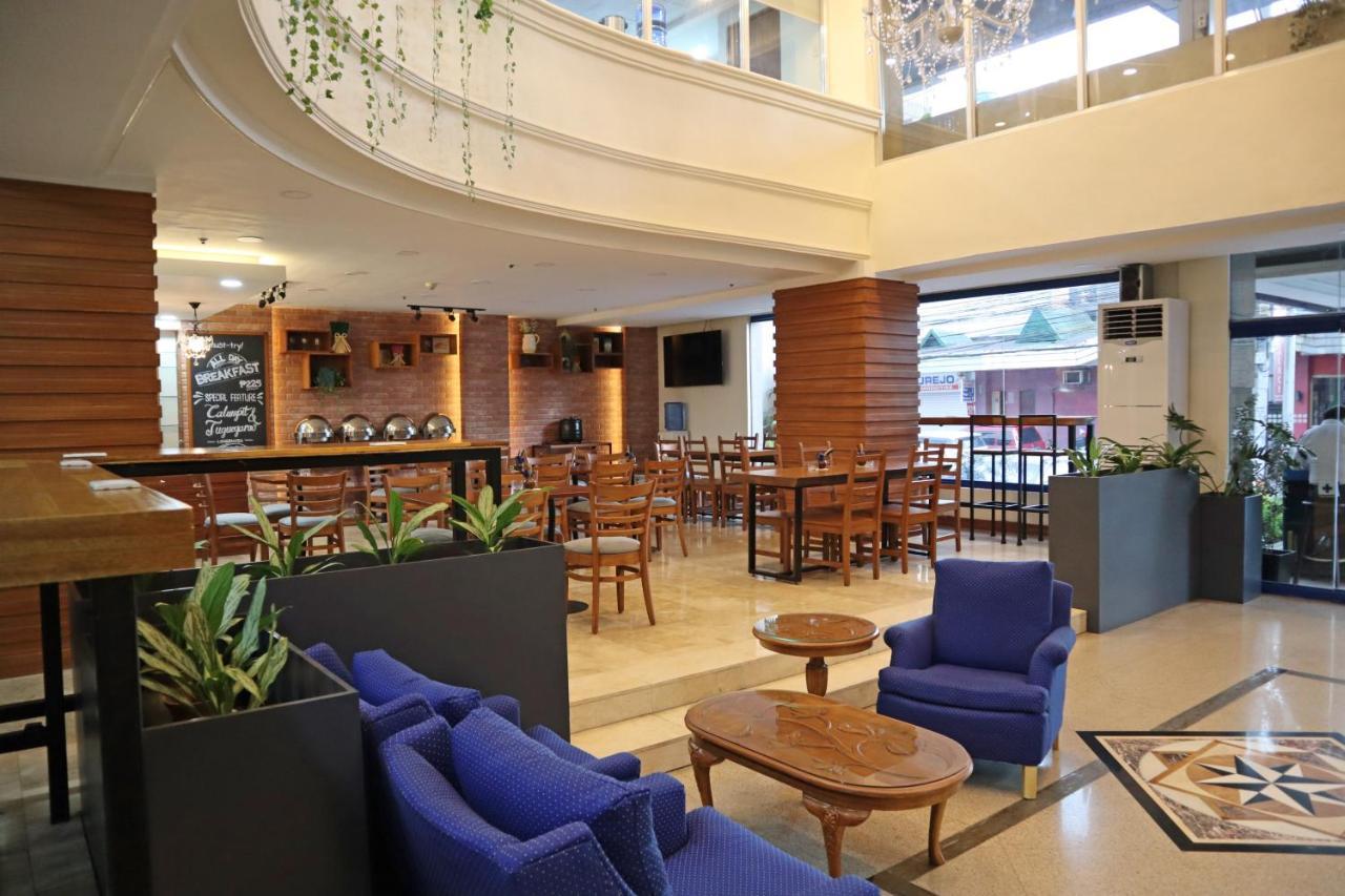 Fersal Hotel Malakas, קואזון סיטי מראה חיצוני תמונה