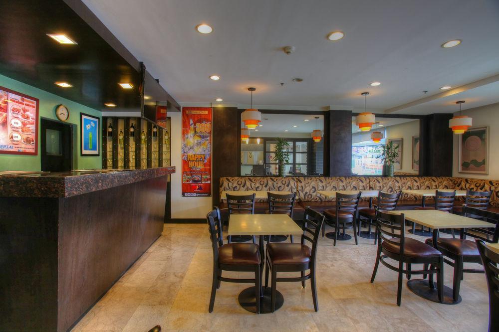 Fersal Hotel Malakas, קואזון סיטי מראה חיצוני תמונה