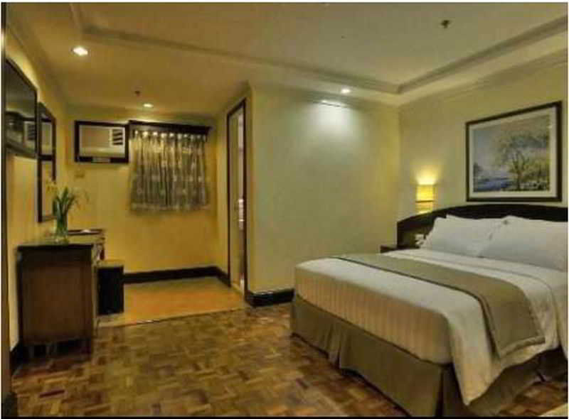 Fersal Hotel Malakas, קואזון סיטי מראה חיצוני תמונה