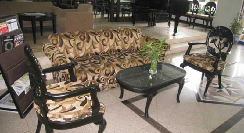 Fersal Hotel Malakas, קואזון סיטי מראה חיצוני תמונה