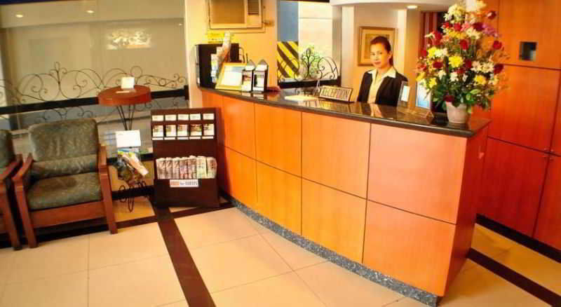 Fersal Hotel Malakas, קואזון סיטי מראה חיצוני תמונה