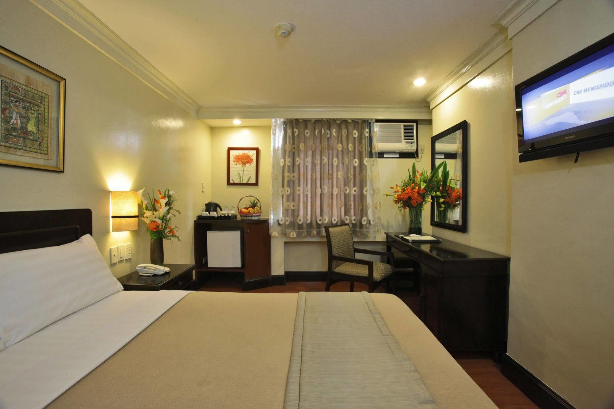 Fersal Hotel Malakas, קואזון סיטי מראה חיצוני תמונה